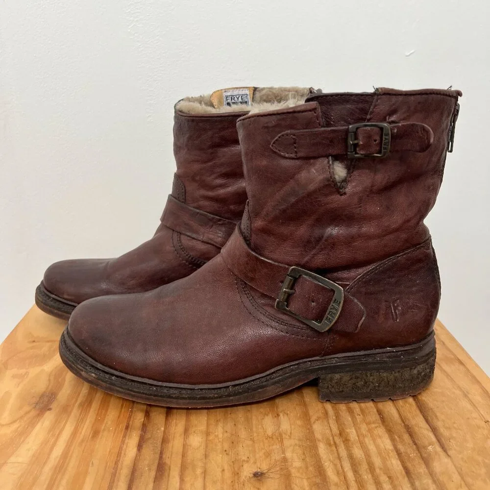Frye Women's Brown Leather Ankle Boots - Picture 7 of 8